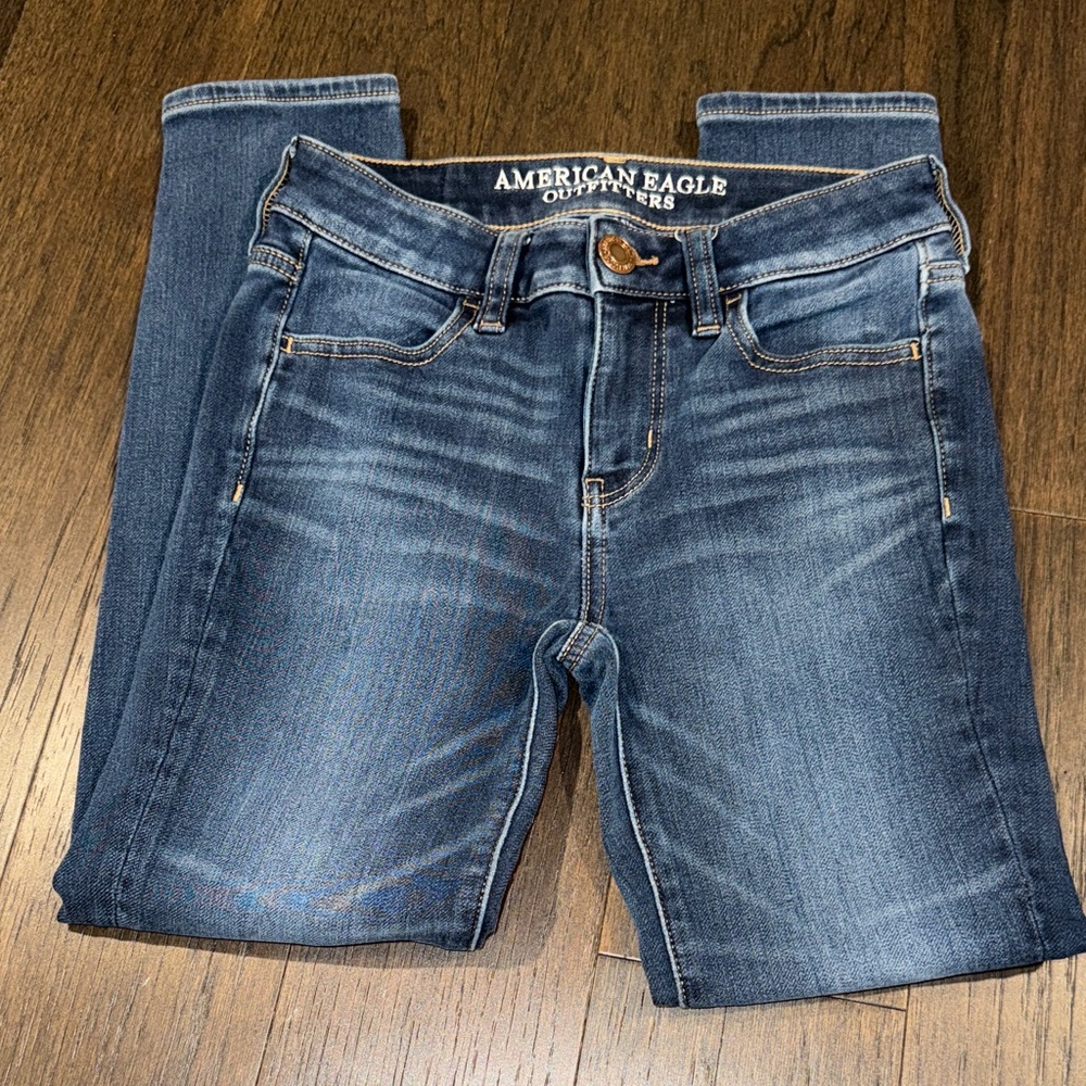 American Eagle Outfitters Women's Dark Blue Skinny Jeans